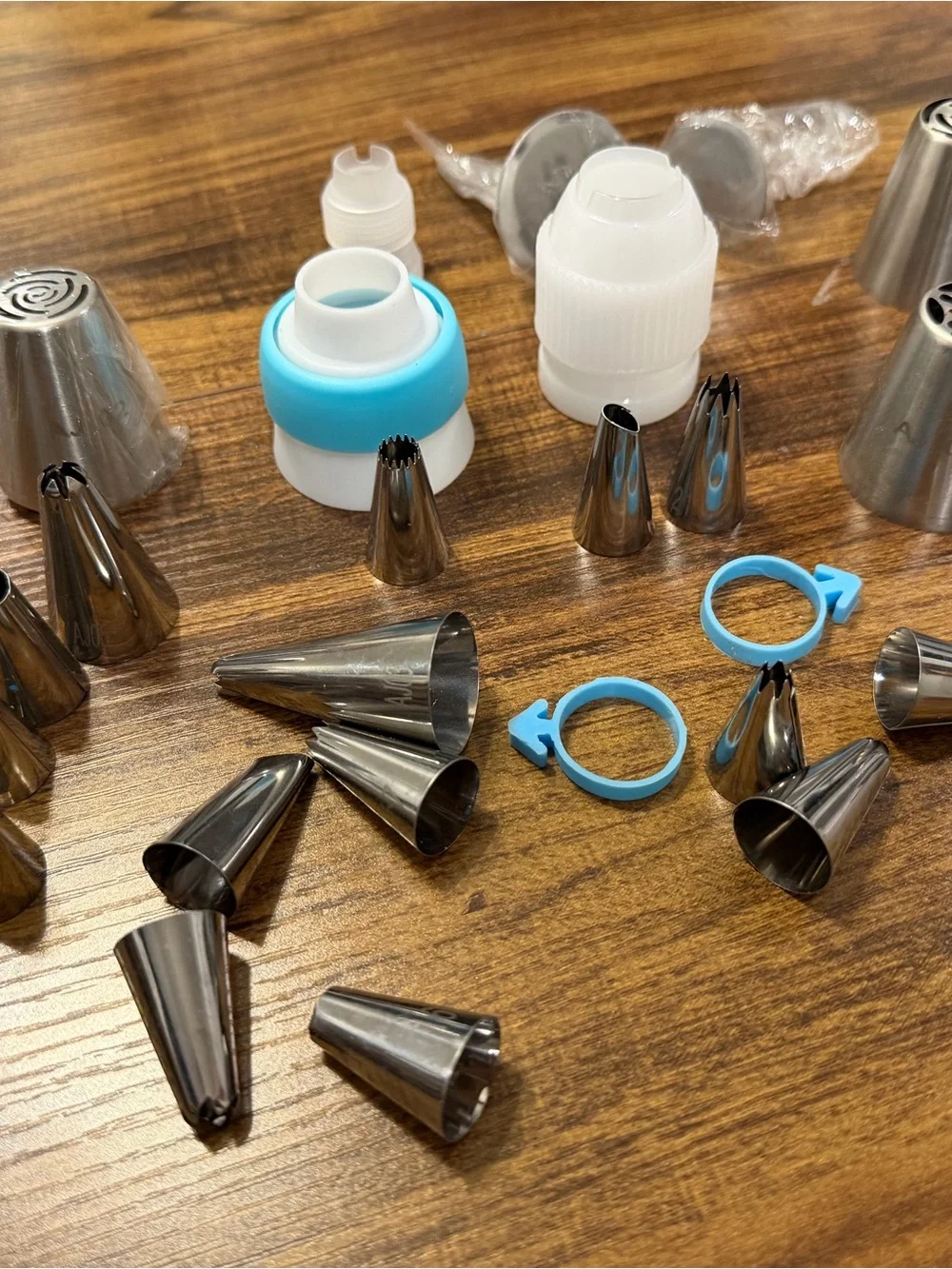 Lot of Blue & White Cake Piping Nozzle Set -Over 40 pieces Icing Tips